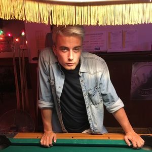 Meet your Posher, Tyler